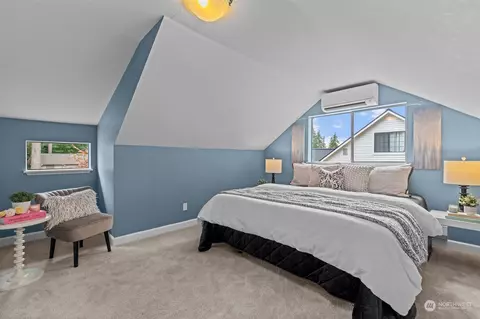 Bedroom - 119 E Jonathan Rd, Bothell, WA 98012 photo 4 of 8