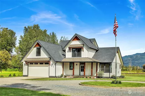 1204 Haystack Ln, Everson, WA 98247