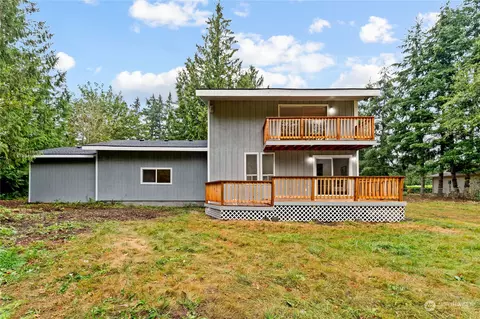 Exterior - 5912 208th St E, Spanaway, WA 98387 photo 6 of 13