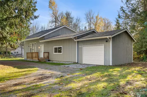 5912 208th St E, Spanaway, WA 98387