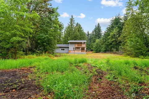 Exterior - 5912 208th St E, Spanaway, WA 98387 photo 10 of 13