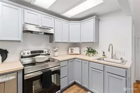 Kitchen - 5912 208th St E, Spanaway, WA 98387 photo 3 of 3