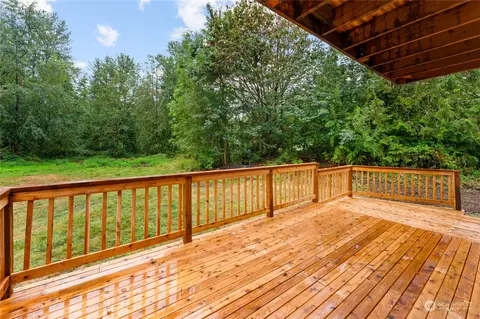 Exterior - 5912 208th St E, Spanaway, WA 98387 photo 8 of 13