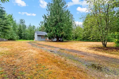 Exterior - 5912 208th St E, Spanaway, WA 98387 photo 11 of 13