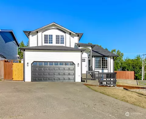 3633 Brown Point Blvd, Tacoma, WA 98422