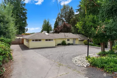 807 10th St, Snohomish, WA 98290