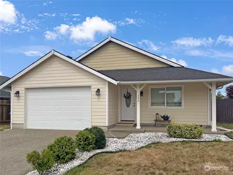195 Holloway Dr, Chehalis, WA 98532