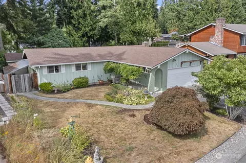 2103 Timber Trl, Bothell, WA 98012