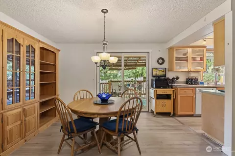 2103 Timber Trl, Bothell, WA 98012 photo 25