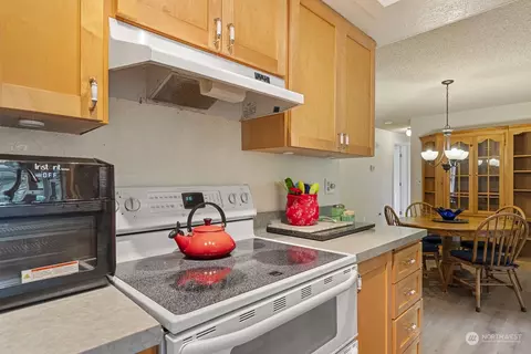 2103 Timber Trl, Bothell, WA 98012 photo 20