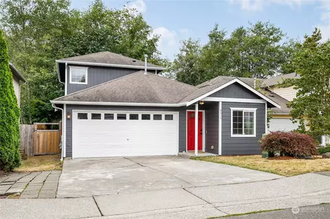 Exterior - 9514 16th Dr W, Everett, WA 98204 photo 6 of 6