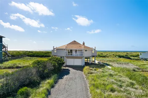 1163 Ocean Shores Blvd SW, Ocean Shores, WA 98569
