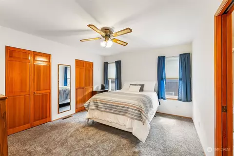 Other - 1533 E 33rd St, Bremerton, WA 98310 photo 1 of 5
