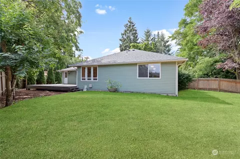 Exterior - 5717 Cady Rd, Everett, WA 98203 photo 5 of 8