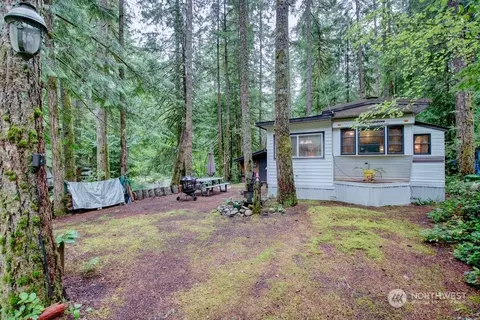 60 2 Wilderness Way, Deming, WA 98244