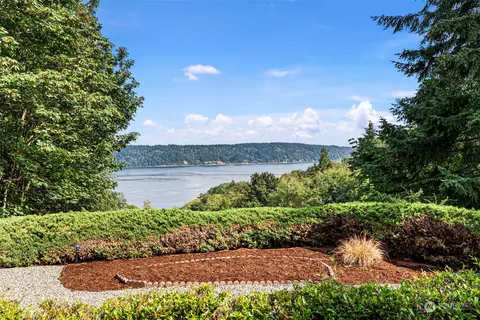 10802 View Dr NW, Gig Harbor, WA 98332