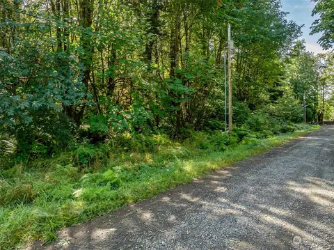1518 Ann St NE, Olympia, WA 98506