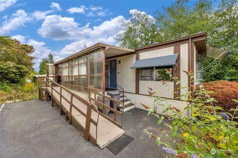 13320 Highway 99 #131, Everett, WA 98204