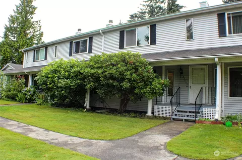 32706 2nd Pl S #274, Federal Way, WA 98003