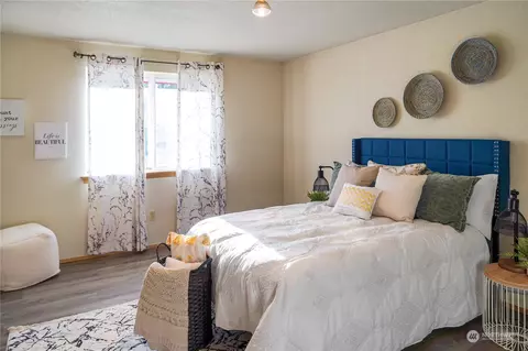 Bedroom - 7610 E Street St E, Tacoma, WA 98404 photo 3 of 4