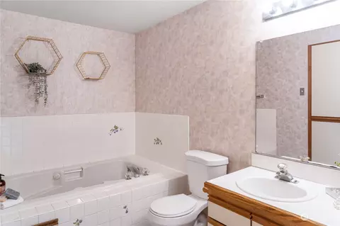 Bath - 7610 E Street St E, Tacoma, WA 98404 photo 3 of 4