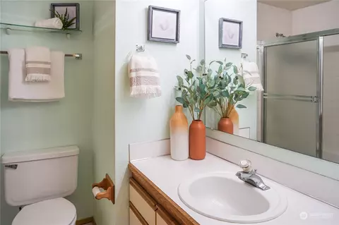 Bath - 7610 E Street St E, Tacoma, WA 98404 photo 1 of 4