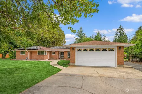 13530 432nd Ave SE, North Bend, WA 98045