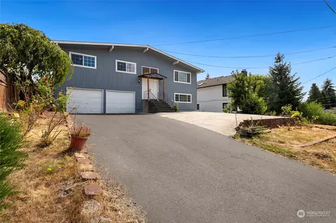 11856 Occidental Ave S, Burien, WA 98168