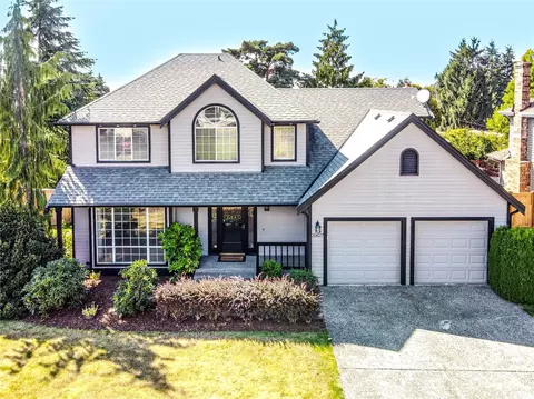 20827 SE 102nd Pl, Kent, WA 98031