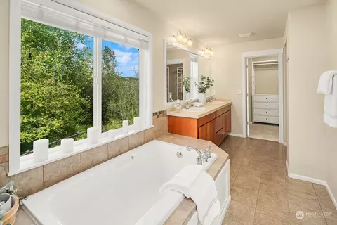Bath - 3613 182nd St SE, Bothell, WA 98012 photo 4 of 5