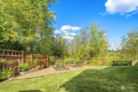 Exterior - 3613 182nd St SE, Bothell, WA 98012 photo 6 of 9