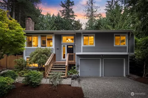 385 Kalmia Pl NW, Issaquah, WA 98027