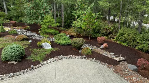 210 E Soderberg Rd, Allyn, WA 98524 photo 2
