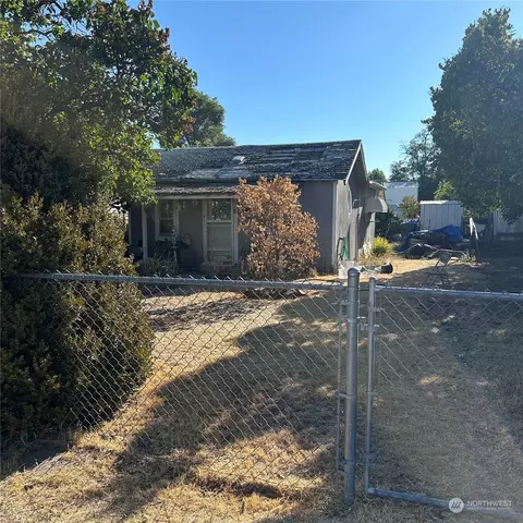1417 4th Ave, Walla Walla, WA 99362