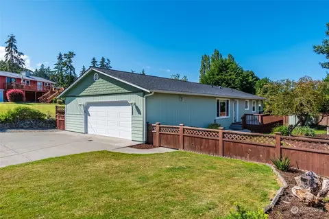 706 NE Leach St, Coupeville, WA 98239