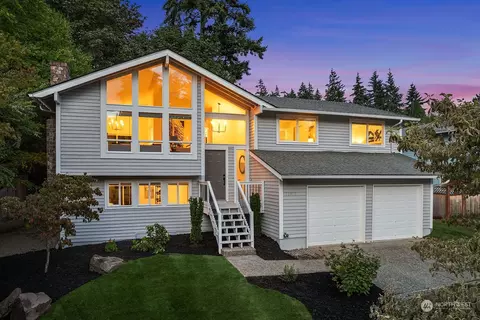 12910 79th Pl NE, Kirkland, WA 98034