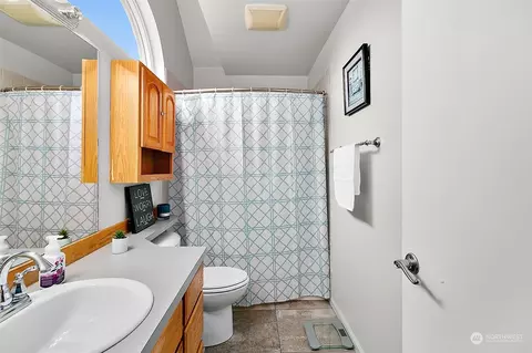 Bath - 24107 30th Avenue Ct E, Spanaway, WA 98387 photo 4 of 4