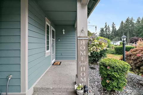 Exterior - 24107 30th Avenue Ct E, Spanaway, WA 98387 photo 4 of 13