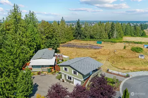 125 W Rue Lavande Ln, Sequim, WA 98382
