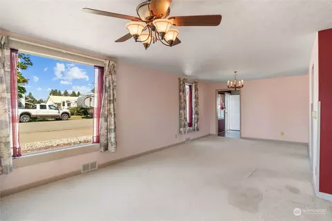 501 E Ash St, Waterville, WA 98858 photo 7