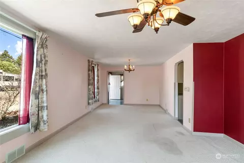 501 E Ash St, Waterville, WA 98858 photo 8