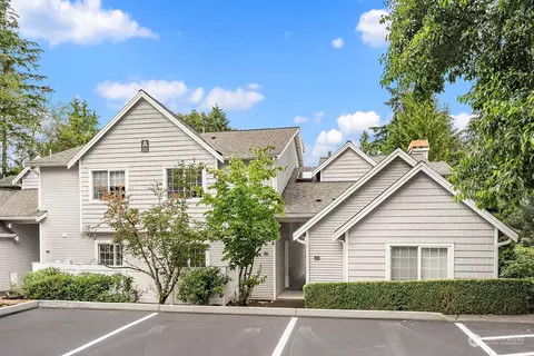 601 12th Ave NW #A3, Issaquah, WA 98027