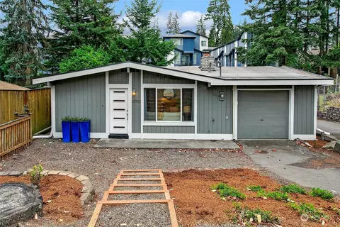 23902 54th Ave W, Mountlake Terrace, WA 98043