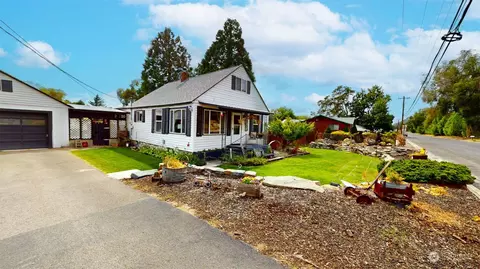 425 Jasmine St, Omak, WA 98841