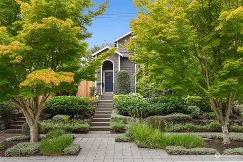 7325 Ravenna Ave NE, Seattle, WA 98115