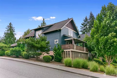 1916 NE Hogue Ct, Poulsbo, WA 98370