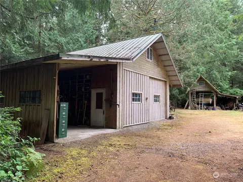 6520 153rd Ave NW, Lakebay, WA 98349