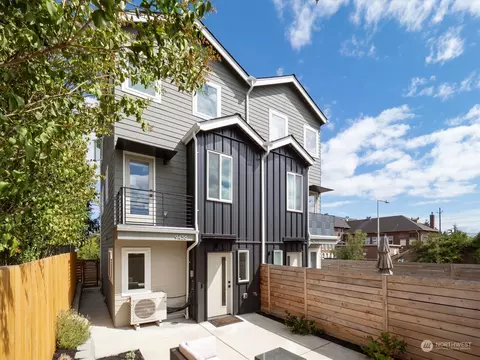 9456 21st Ave SW #A, Seattle, WA 98106