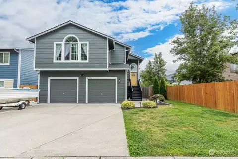 5705 79th Ave NE, Marysville, WA 98270