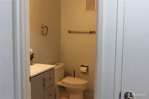 20632 76th Ave W, Edmonds, WA 98026 photo 15